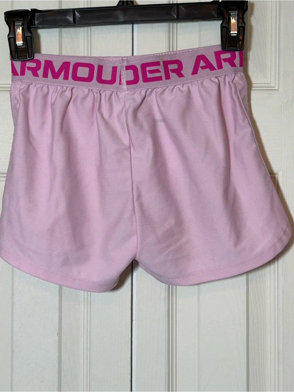 Under Armour Girls' Youth Size M Play-Up Athletic Shorts In Pink/Fuchsia